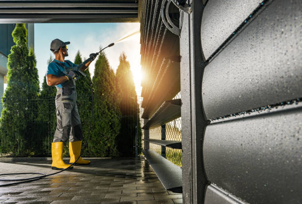 Best Parking Lot and Garage Cleaning  in Maple Plain, MN